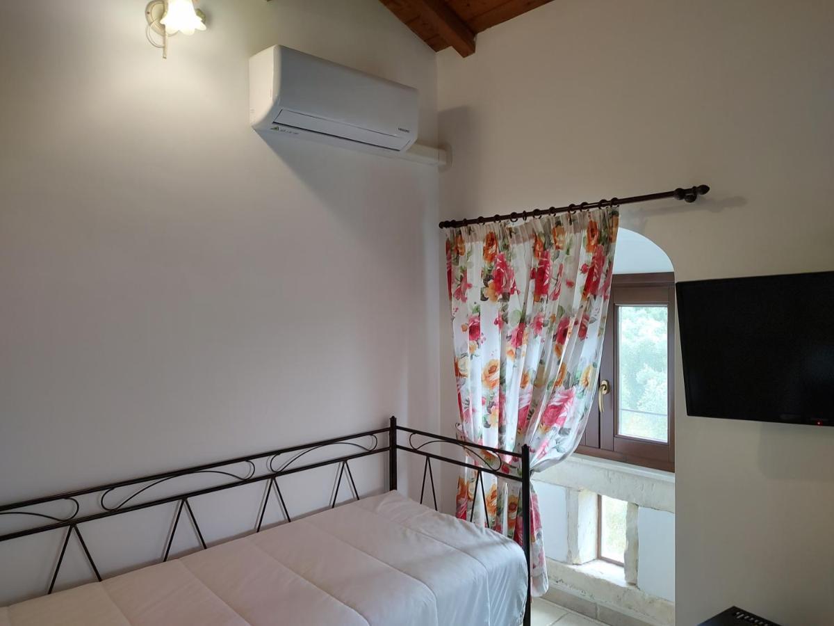 Torre Bruno Villa Carpino Buitenkant foto